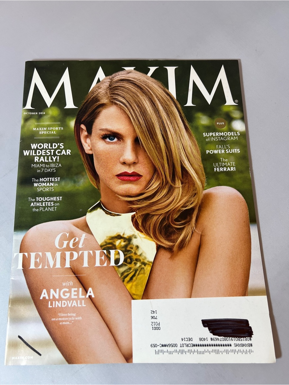 Maxim Magazine - Cover Angela Lindvall - October 2014 - Issue 197
